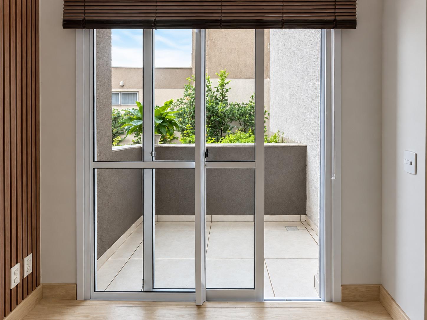 APARTAMENTO NO CONDOMÍNIO ARBORETO - RANCHO GRANDE, TREMEMBÉ - 54M²
