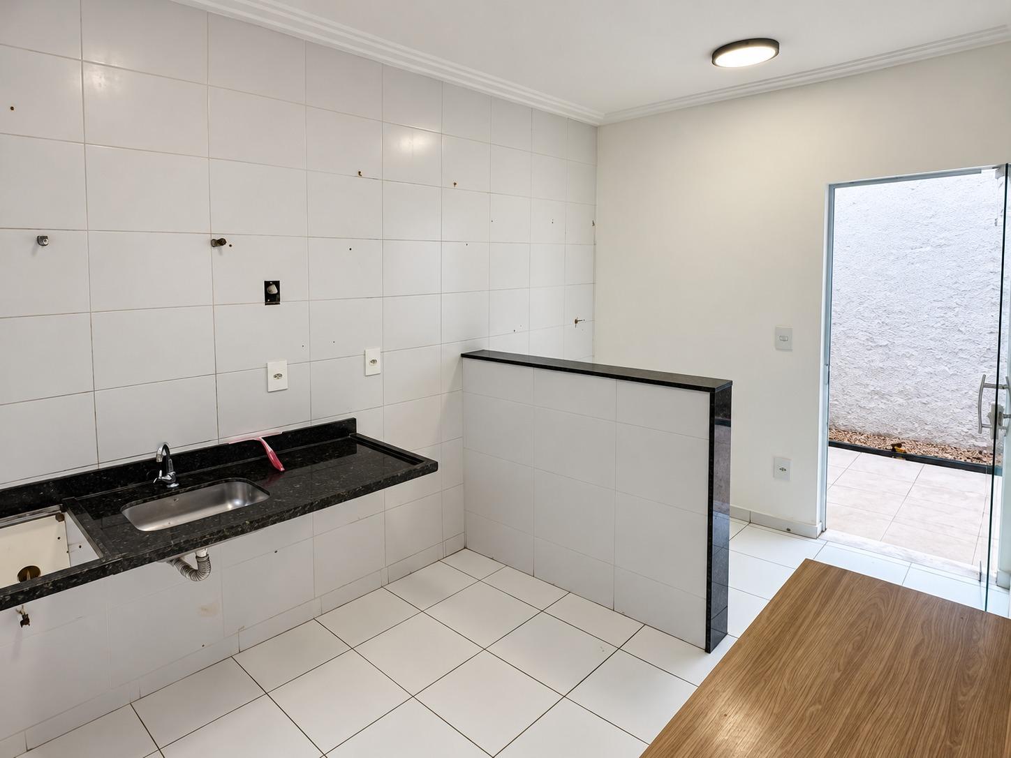 CASA NO CONDOMÍNIO VILLAGGIO FLORES - SÃO GONÇALO, TAUBATÉ - 90M²