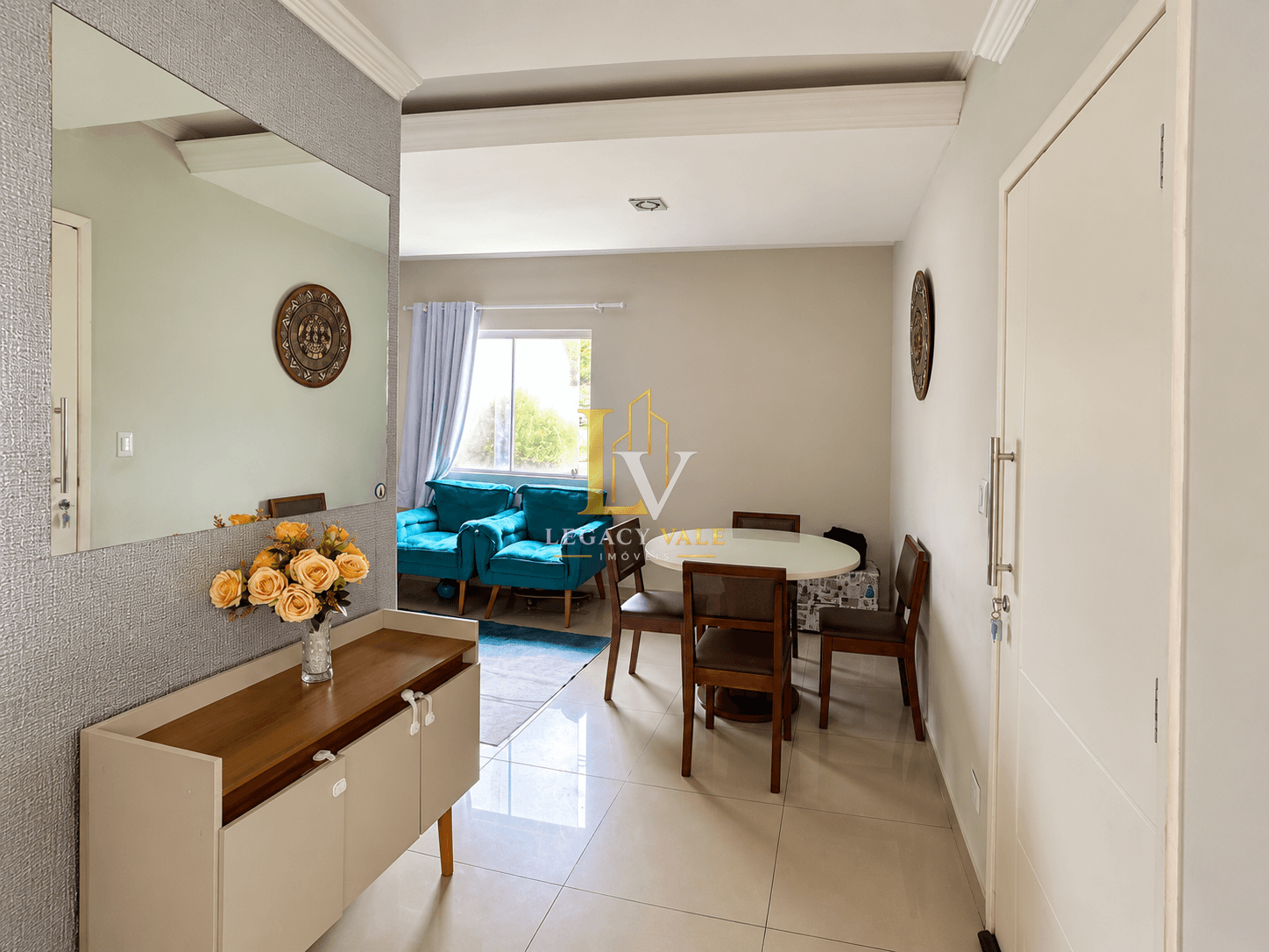 SOBRADO NO CONDOMÍNIO JARDIM VILLAGIO - PIRACANGAGUÁ, TAUBATÉ - 90M²