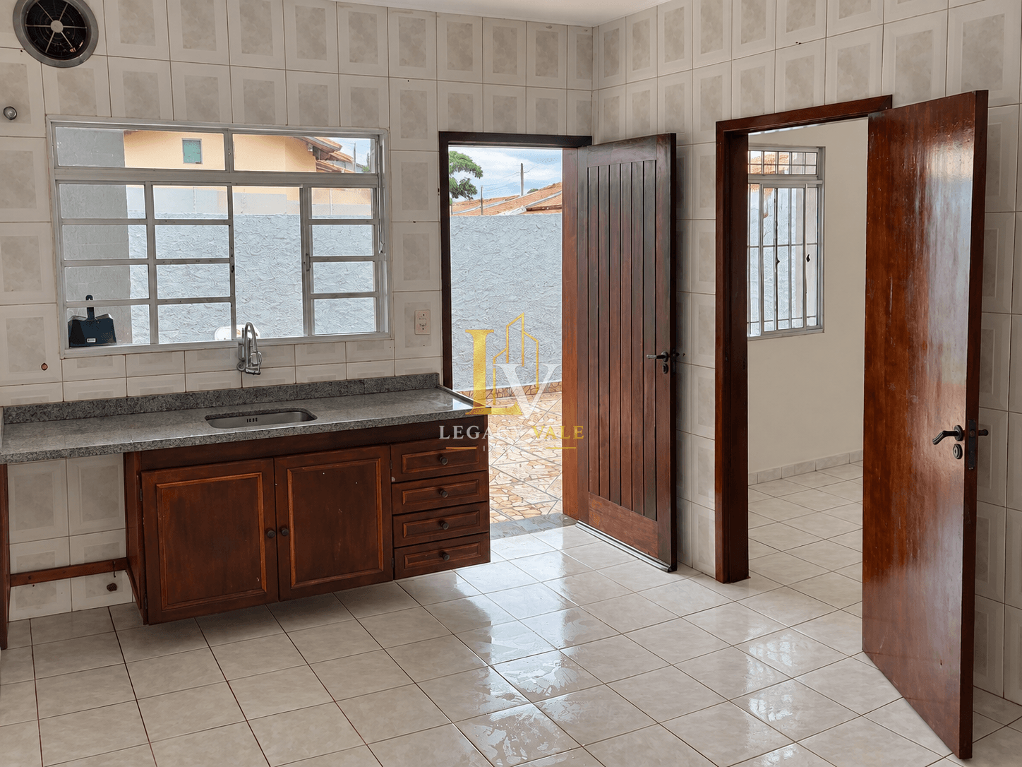 CASA NO JARDIM PRIMAVERA - CAÇAPAVA - 104M²