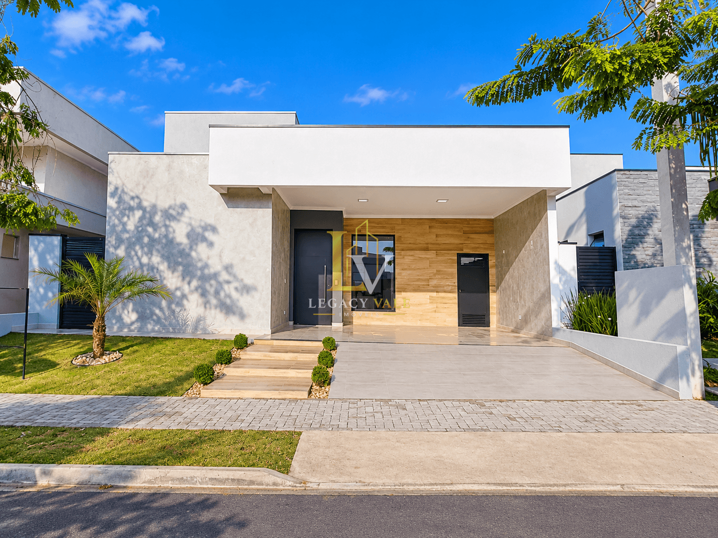 CASA NO CONDOMÍNIO OUROVILLE - TAUBATÉ - 184M²