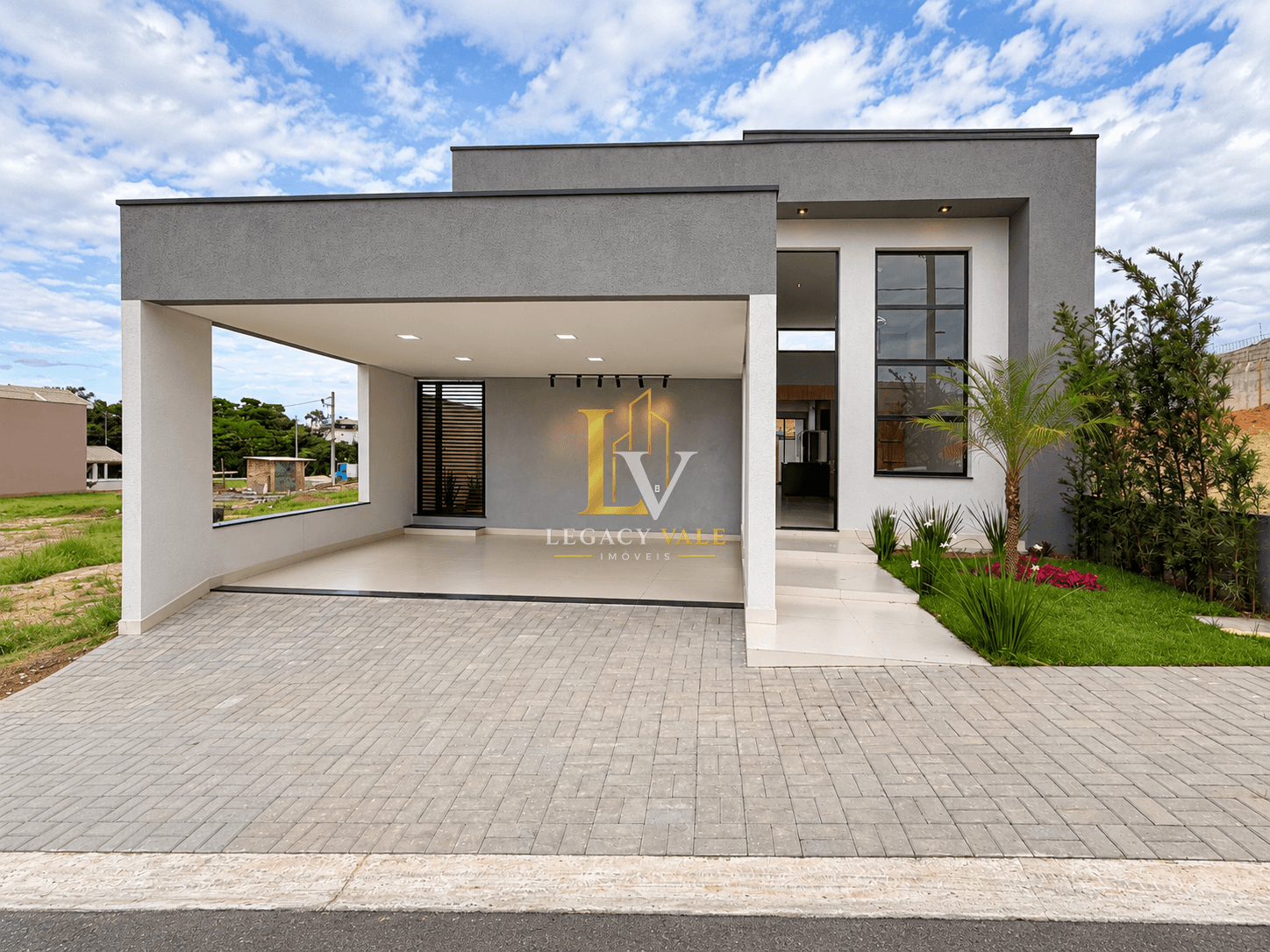 CASA TÉRREA NO CONDOMÍNIO COLINAS DO SOL - TREMEMBÉ - 175M²