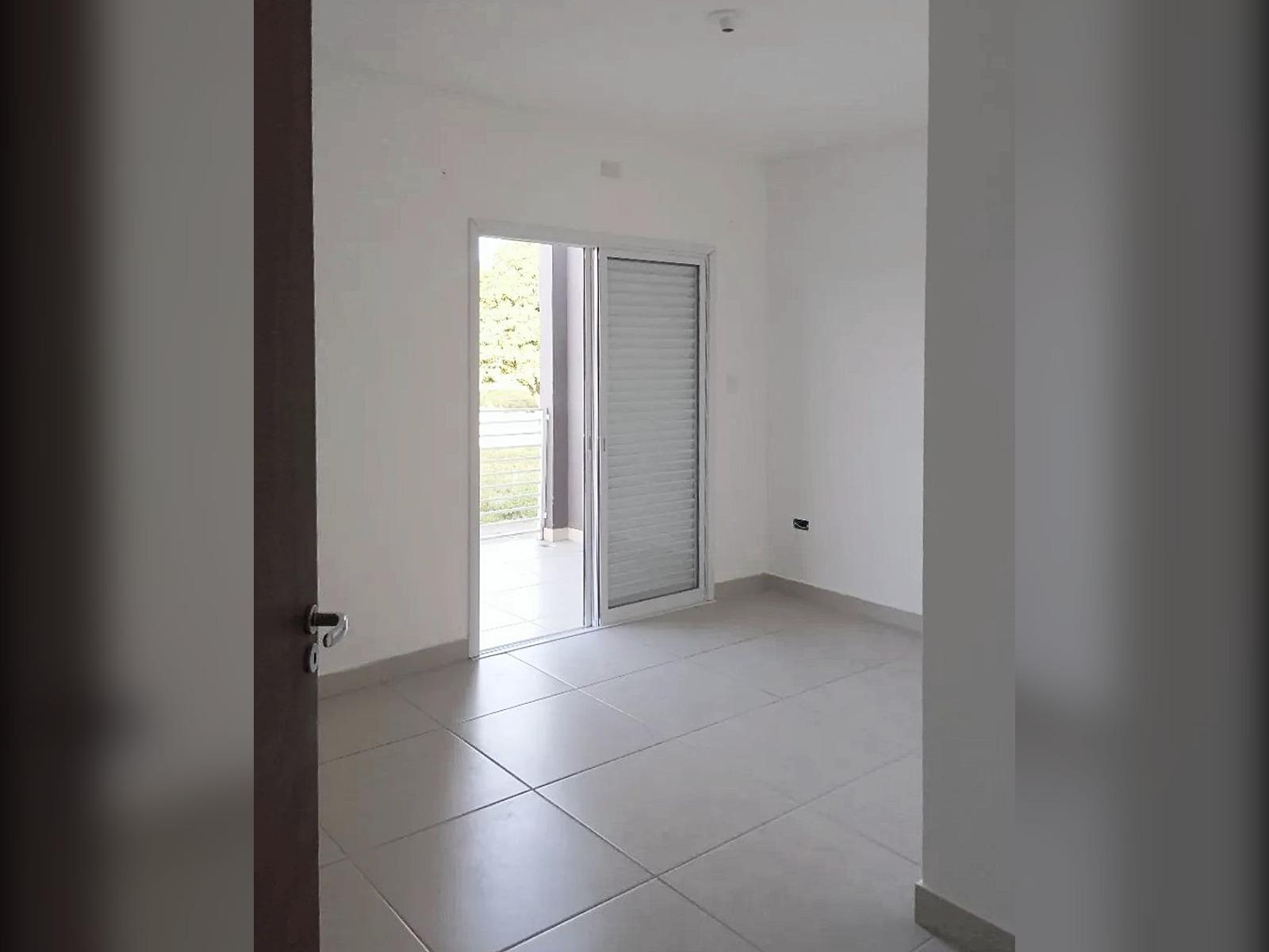 SOBRADO DE ESQUINA - JARDIM AMÁLIA, CAÇAPAVA - 78M²