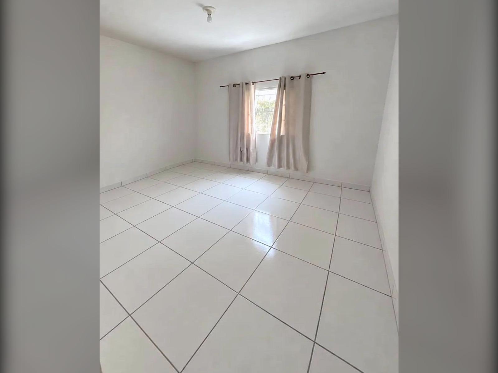 CASA NO VITÓRIA VALE - CAÇAPAVA - 72M²