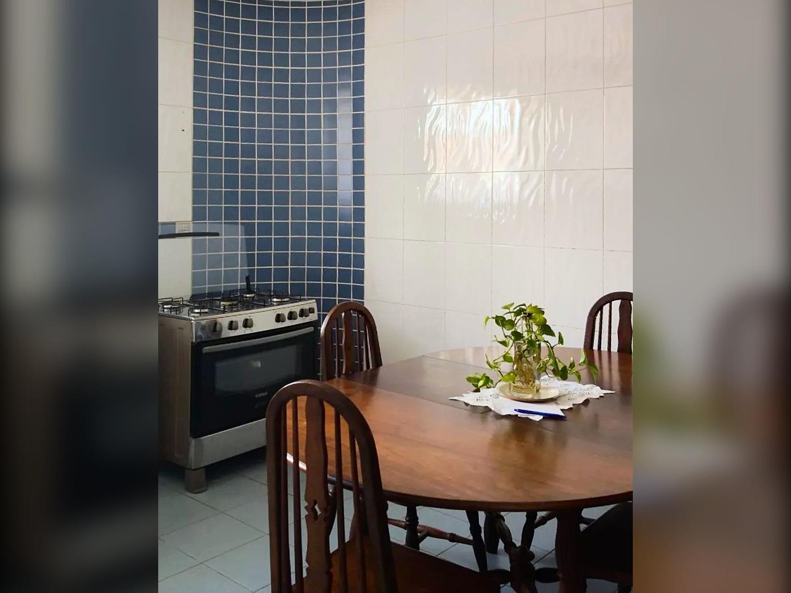 CASA NO JARDIM DAS NAÇÕES - TAUBATÉ - 244M²