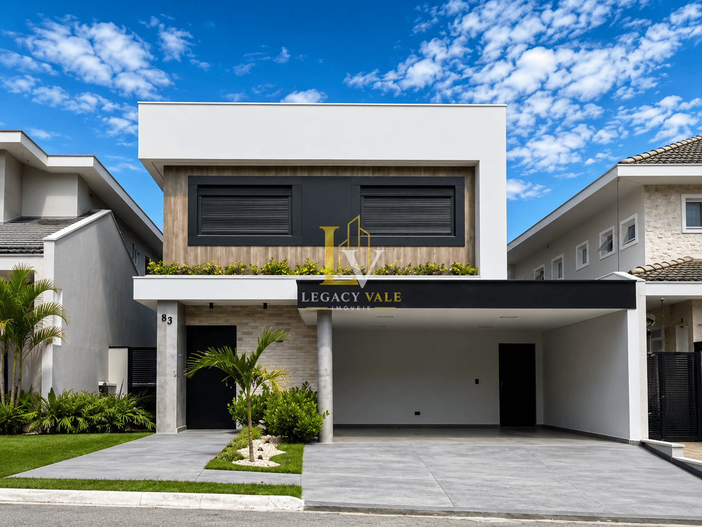 SOBRADO NOVO 4 SUÍTES NO URBANOVA - 244M²