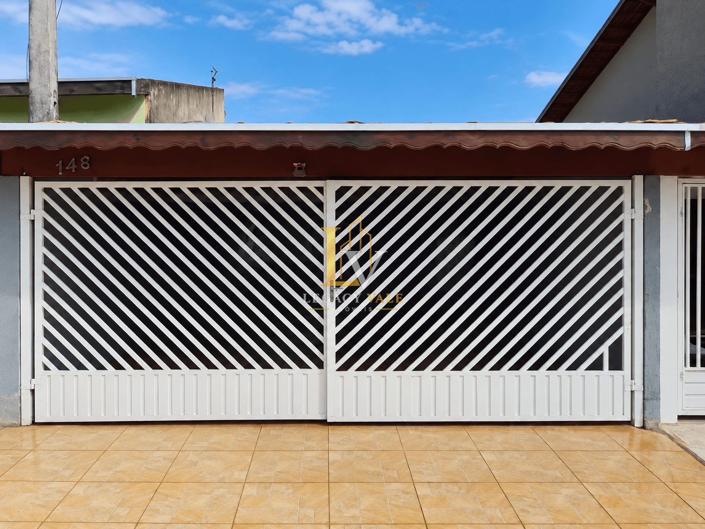 CASA TÉRREA NO RESIDENCIAL SAN MARINO - TAUBATÉ - 128M²