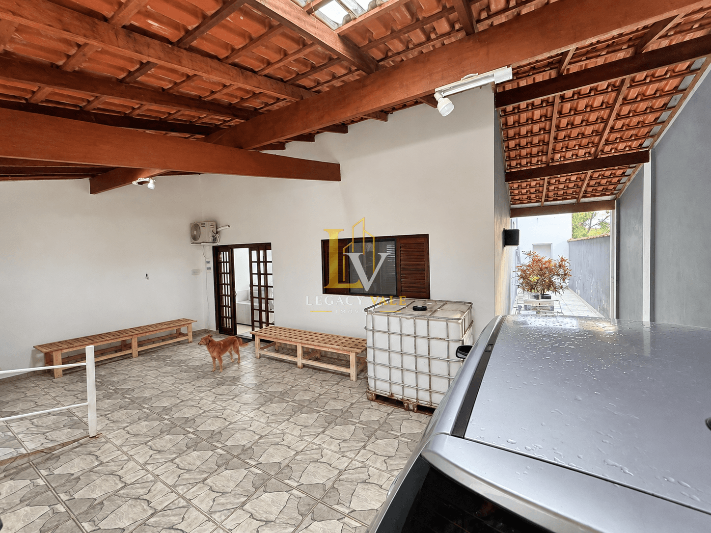 CASA NO PARQUE SENHOR DO BONFIM - TAUBATÉ - 198M² - TERRENO 640M²