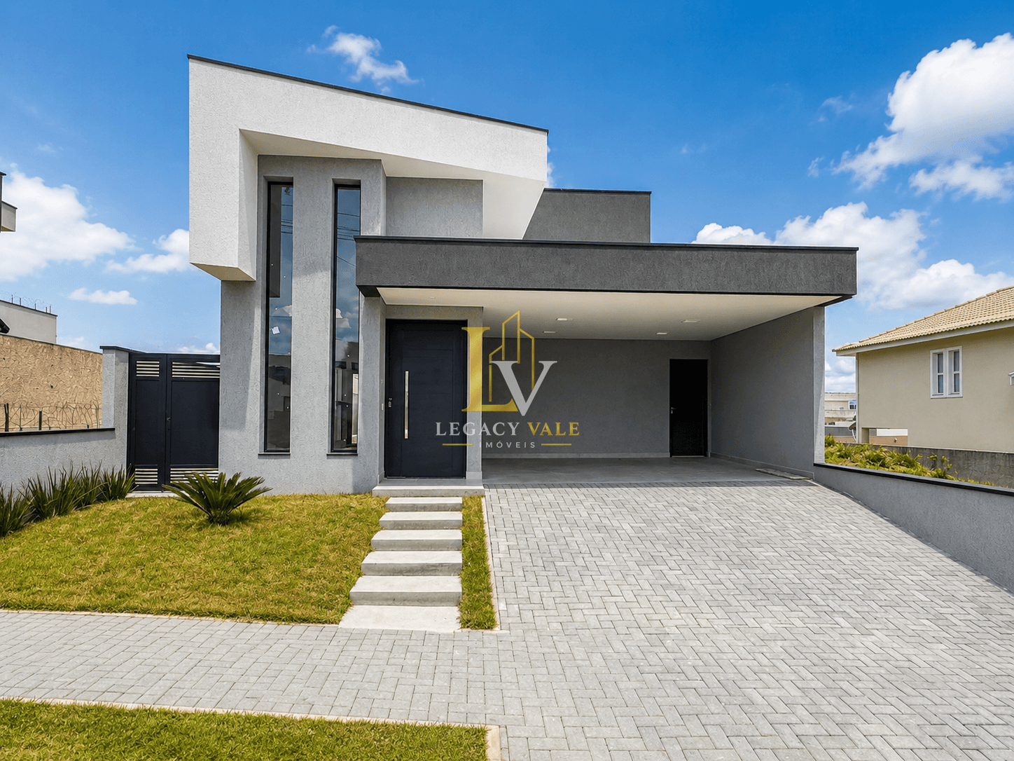 CASA A VENDA EM CONDOMÍNIO - RESIDENCIAL MALIBU - 132m2
